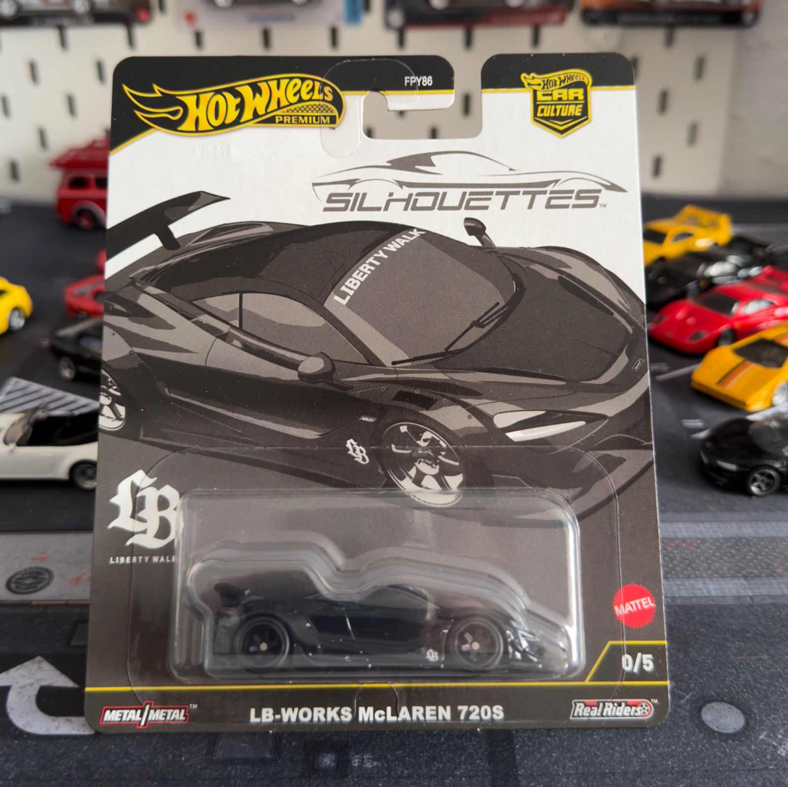 Hot Wheels Premium LB-WORKS McLaren 720s 0/5 Chase