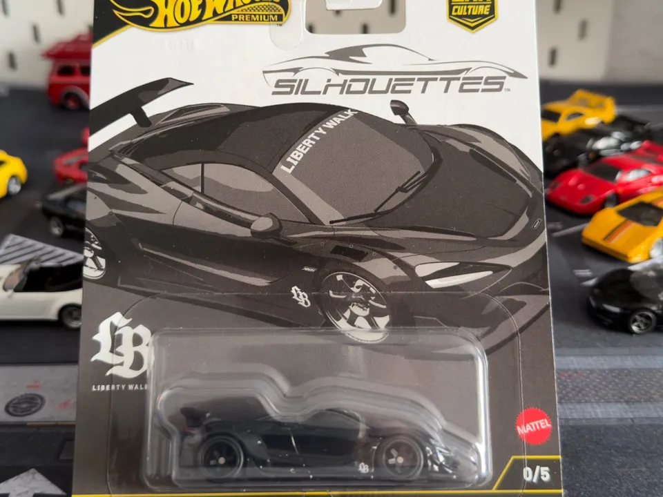 Hot Wheels Premium LB-WORKS McLaren 720s 0/5 Chase