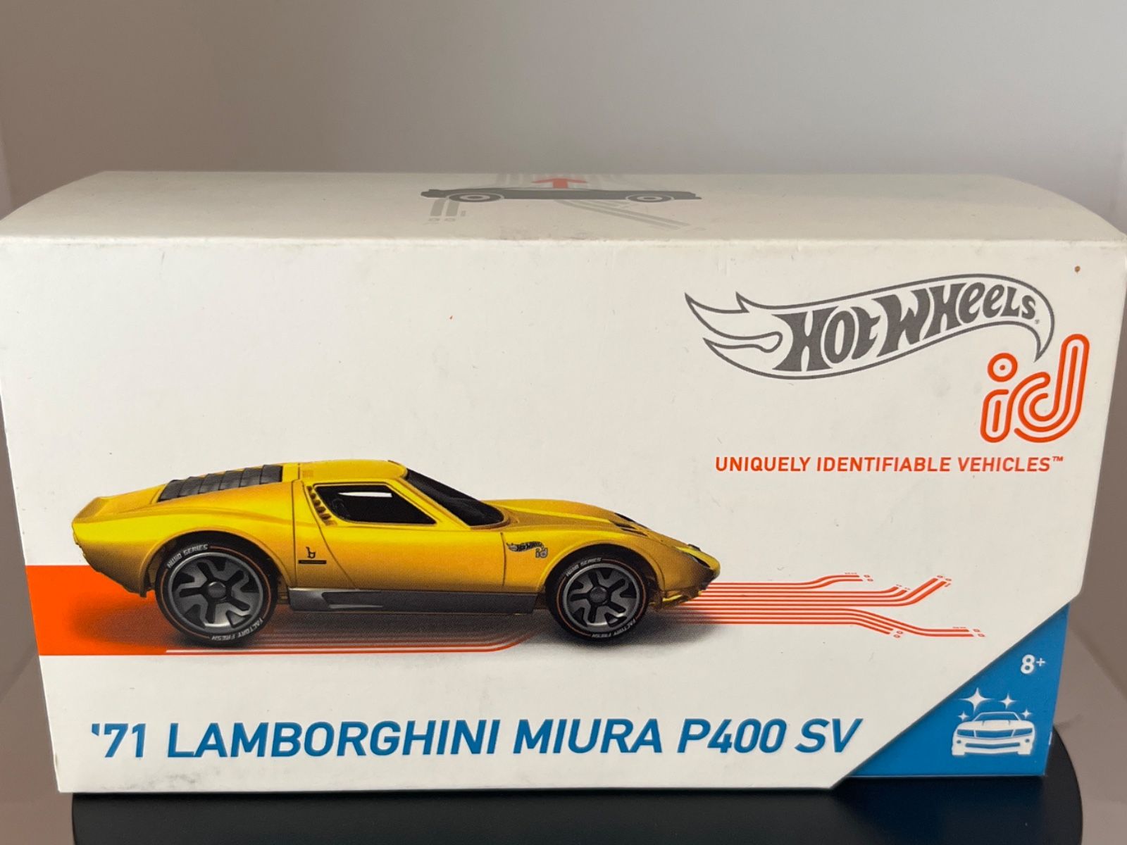 id Series 1 ‘71 Lamborghini Miura P400 SV