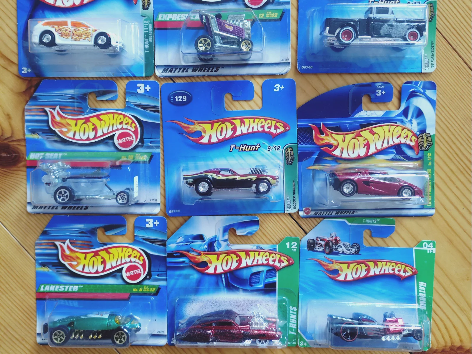 Various TH and old bluecards
